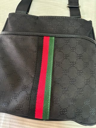 Bandolera negra