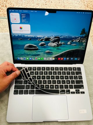 MacBook Air M4 16GB RAM 256GB SSD Plata