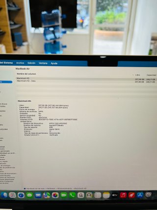 MacBook Air M4 16GB RAM 256GB SSD Plata