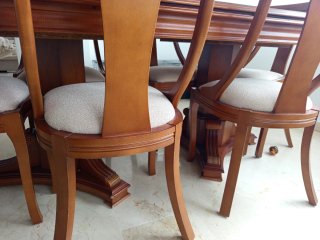 Mesa de comedor y 6 sillas