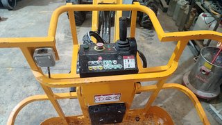 Plataforma Elevadora Articulada Diésel 12m