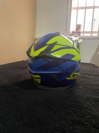 Casco Motocross Azul y Amarillo