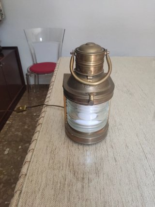 Lámpara Farol  barco de Bronce y cristal. STERN.