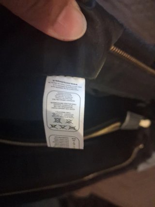 Bolso Valentino Negro Acolchado Cadena