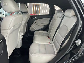 MERCEDES-BENZ Clase B B 180 d