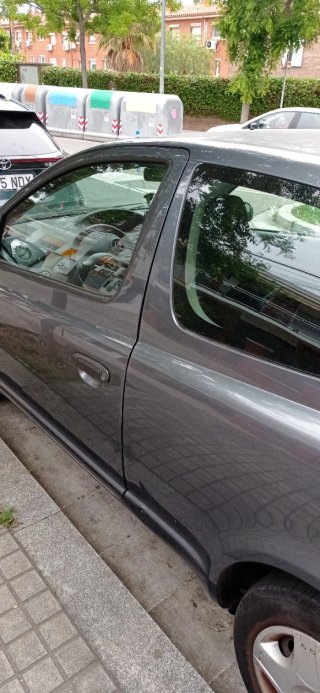 Toyota Yaris 2006