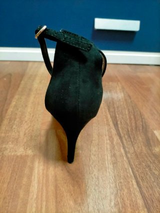 Sandalias nuevas talla 37