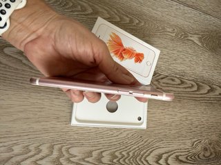 iPhone 6S 128 GB Rose Gold. 128 GB