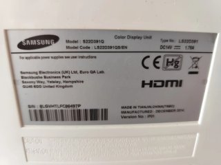 Monitor Samsung 22” S22D391Q blanco/azul con HDMI