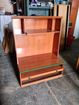 Mueble TV madera y cristal