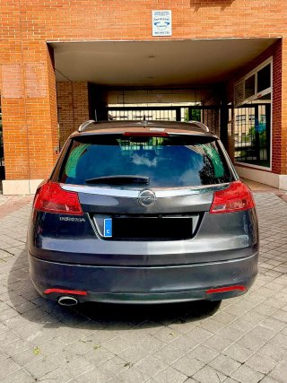Opel Insignia 2010 distintivo medioambiental B