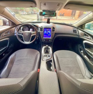 Opel Insignia 2010 distintivo medioambiental B