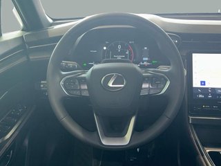 Lexus LBX ELEGANT + BLACK