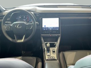 Lexus LBX ELEGANT + BLACK