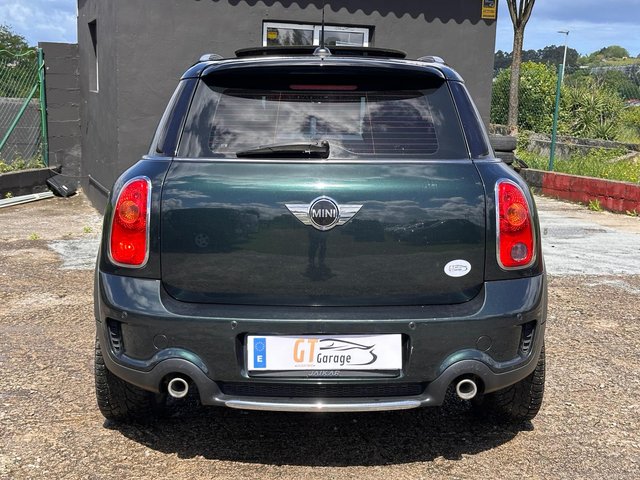 MINI COUNTRYMAN S 2012