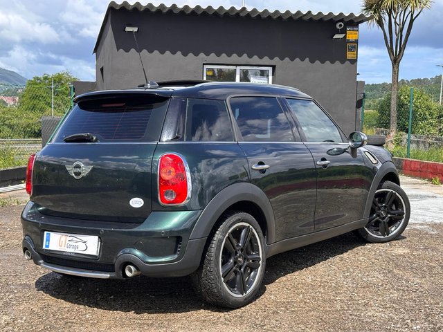 MINI COUNTRYMAN S 2012
