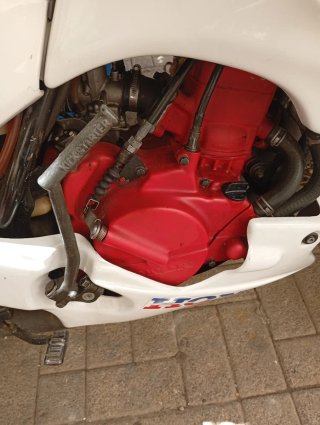 Honda NSR Roja - Moto Deportiva Manual