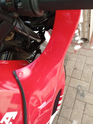 Honda NSR Roja - Moto Deportiva Manual