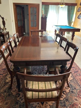 Mesa comedor extensible 10 servicios + sillas