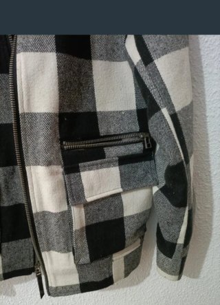 Chaqueta KR3W cuadros blanco y negro