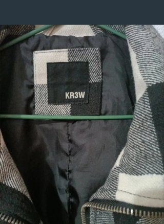 Chaqueta KR3W cuadros blanco y negro