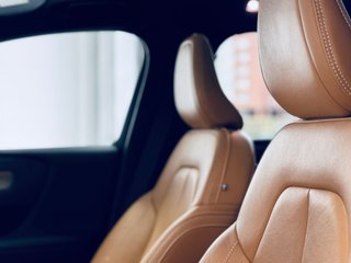 Volvo XC40 INSCRIPTION T5 262CV muy equipado