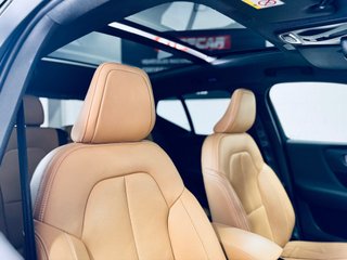 Volvo XC40 INSCRIPTION T5 262CV muy equipado