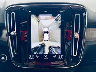 Volvo XC40 INSCRIPTION T5 262CV muy equipado