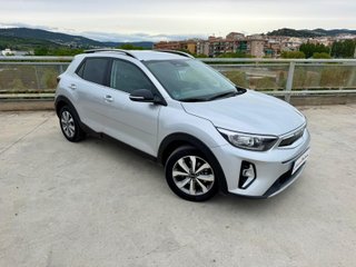 KIA Stonic ETIQUETA ECO 2022