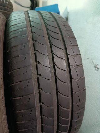 Neumático Goodyear EfficientGrip 205/55R16 91H
