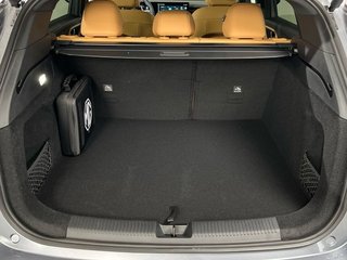 MG HS 1.5T PLUG IN HYBRID LUXURY