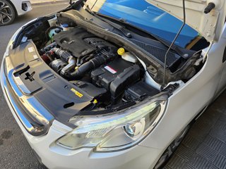 Peugeot 2008 1.6 e-HDi Active 92 cv