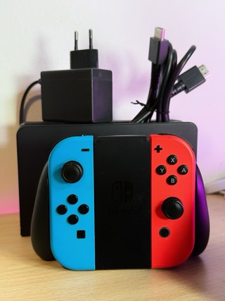 Nintendo Switch OLED Azul/Rojo