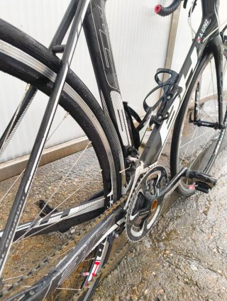 BH G6 PRO Carbono - Bicicleta Carretera