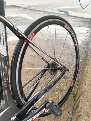 BH G6 PRO Carbono - Bicicleta Carretera