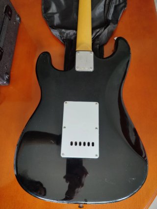 Pack guitarra eléctrica