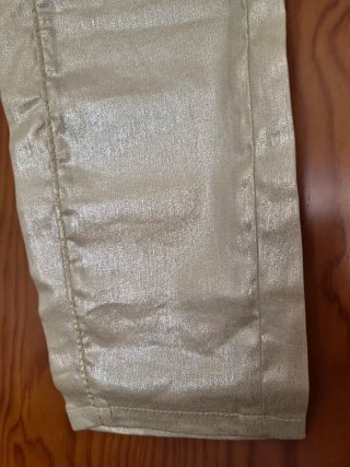 Pantalón Miss Sixty Dorado Talle Bajo