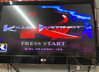 Super Nintendo PAL + 2 Mandos + Cables