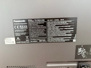 Televisor Panasonic Plata. 42”