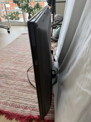 Televisor Panasonic Plata. 42”
