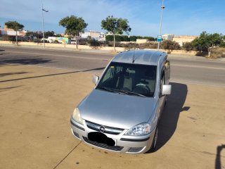 Opel Combo 2005