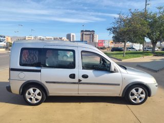 Opel Combo 2005