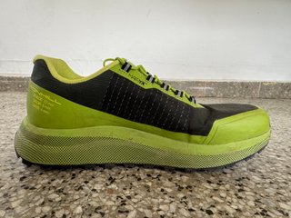 Zapatillas trail Ronhill Freedom casi nuevas 40.5