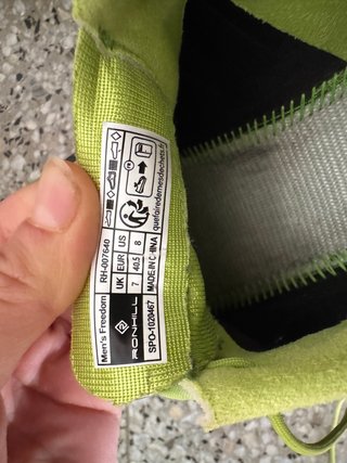 Zapatillas trail Ronhill Freedom casi nuevas 40.5