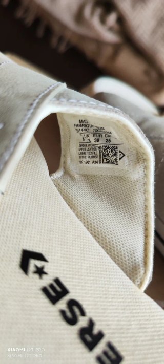 CHANCLAS CONVERSE ONE STAR  Beige y Blancas