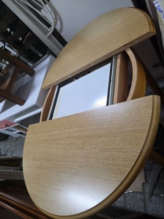 Mesa redonda extensible roble