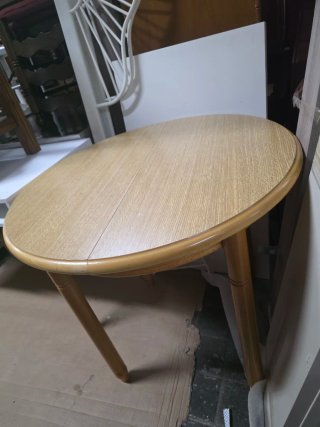 Mesa redonda extensible roble