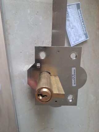 NUEVO. Cerrojo FAC 301-R/80 Níquel. Con garantia d