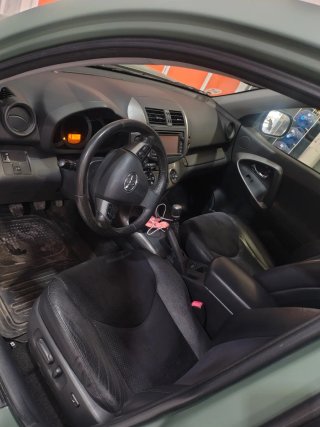 Toyota RAV4 2012