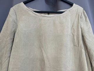 Vestido beige antelina